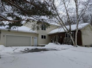 7048 Cole Rd, Colden, NY 14033