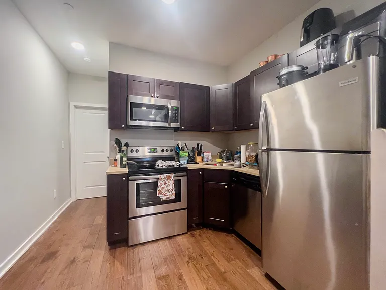 1734 N Sydenham St #2 — Photo 2