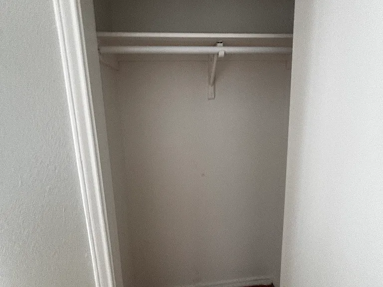 7581 Windsor Oaks #7581 — Photo 9