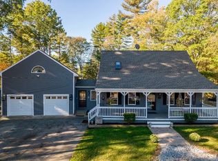 250 Mendall Rd, Acushnet, MA 02743