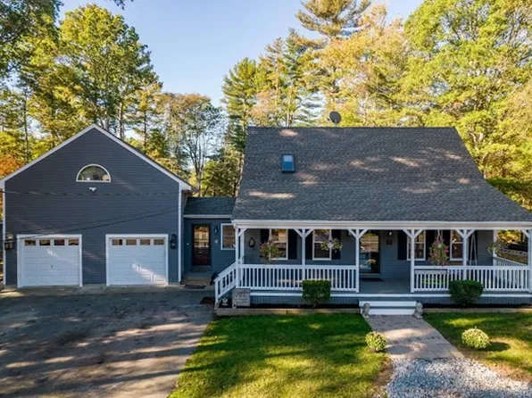 250 Mendall Rd, Acushnet, MA 02743