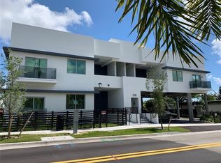 520 Foster Rd #101, Hallandale, FL 33009