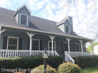 6833 Cedarcrest Ln, Prince George, VA 23875
