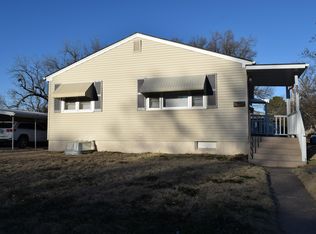 307 W 18th St, Hays, KS 67601