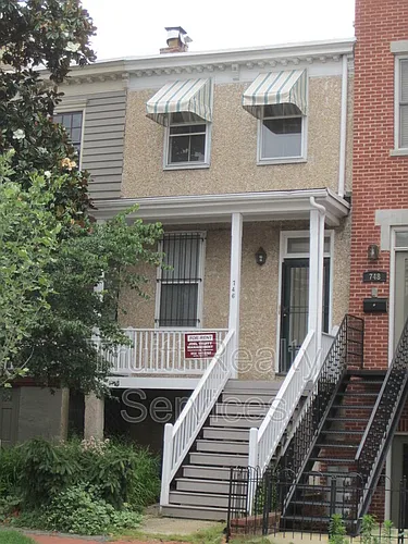 746 7th St S Photo 1