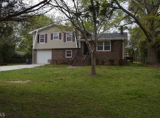 1877 Town Pl, Snellville, GA