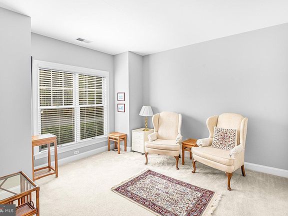 5th image of 28816 Jasper Ln