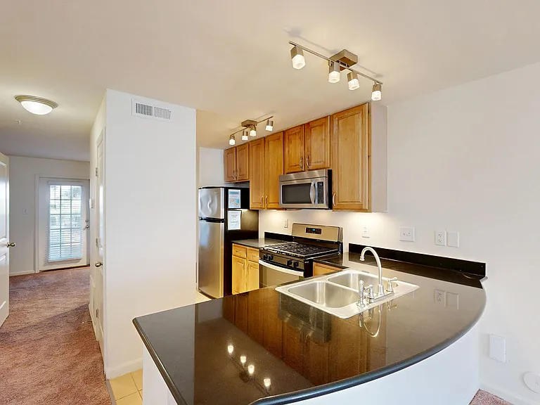 Gayton Pointe Townhomes — Photo 93