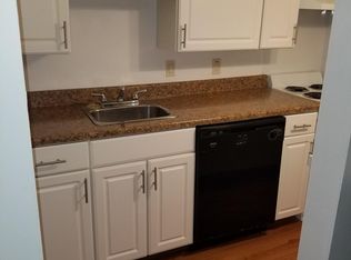 711 Cubbage St APT 3A, Carnegie, PA 15106