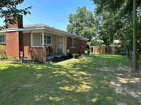 245 Sutton St, Savannah, TN 38372