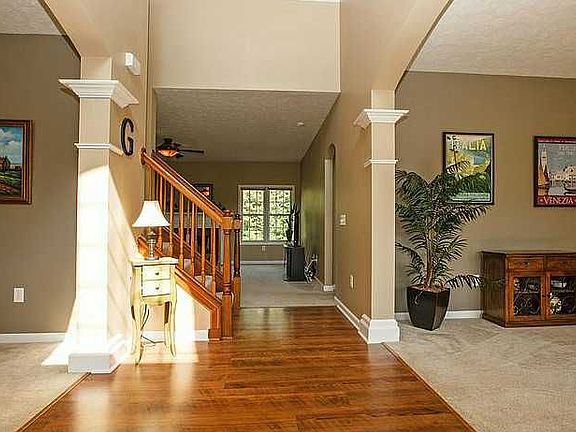 3rd image of 14925 Annabel Ct