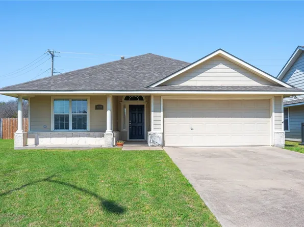 1009 Fallbrook Loop, College Station, TX 77845