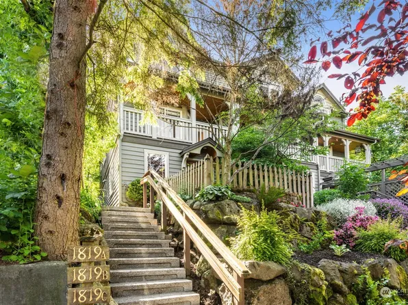 1817 24th Avenue #A, Seattle, WA 98122