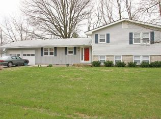 3219 Redlich Dr, Decatur, IL 62521