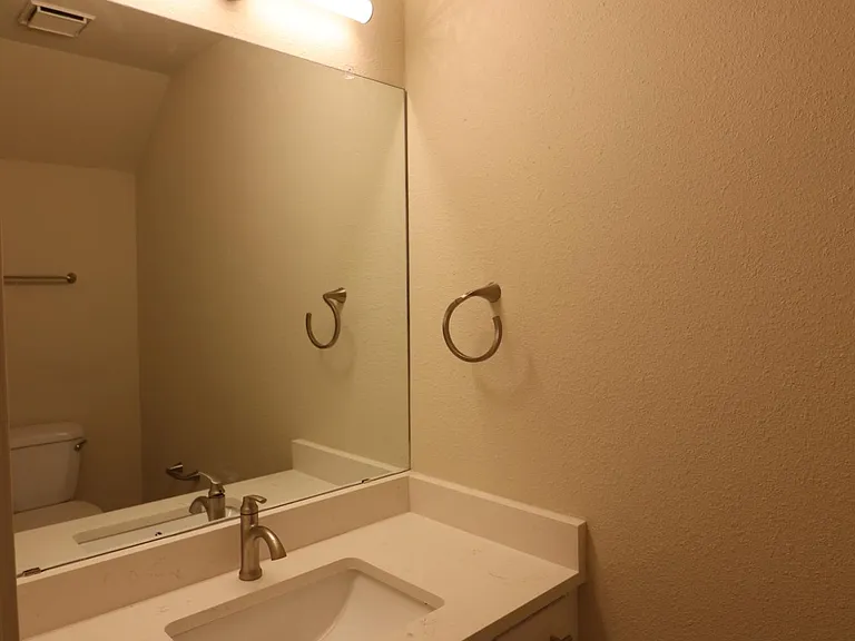 6606 Shiner St — Photo 10