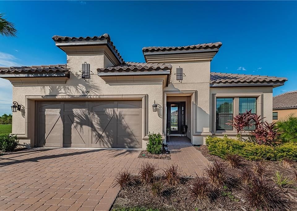 1st image of 11374 Juglans Dr
