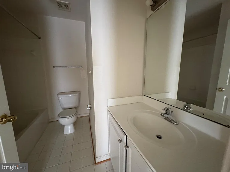 16410 Steerage Cir — Photo 14