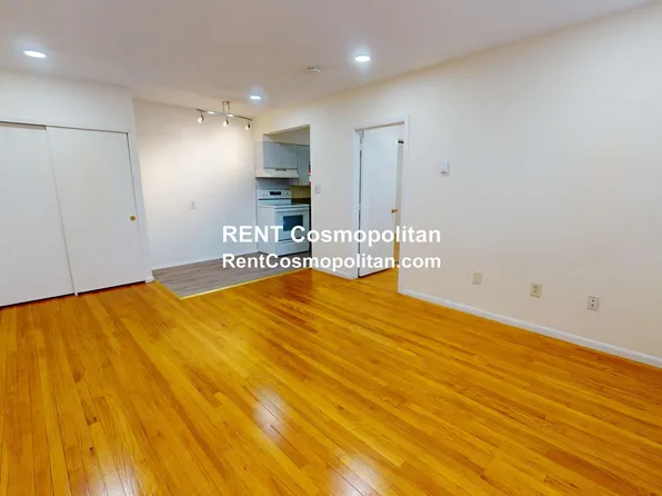 15 Arizona Ter, Arlington, MA