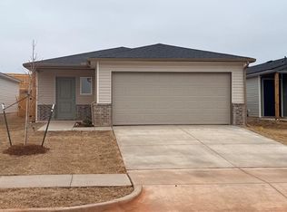 1209 Colt Dr, Guthrie, OK 73044