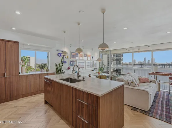 1560 LANCASTER Terrace #1006, Jacksonville, FL 32204