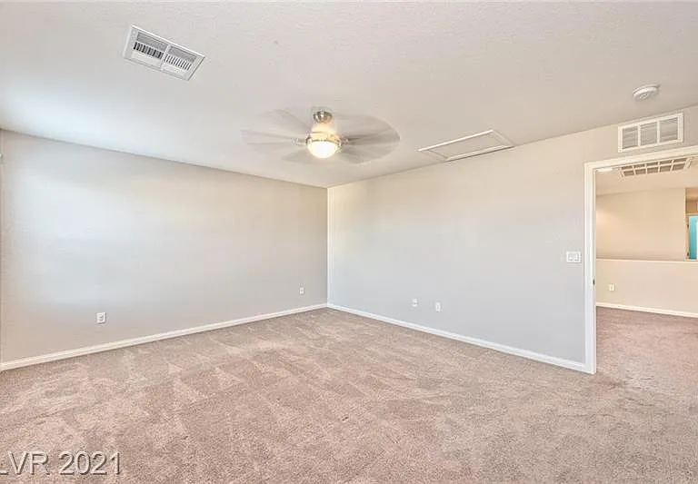 8888 Lake Myers Ct — Photo 15