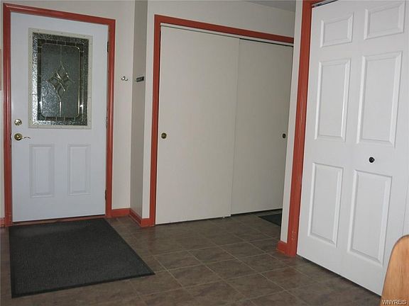2nd image of 103 Ava Ln