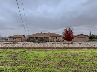 5624 Dry Creek Rd, Rio Linda, CA 95673
