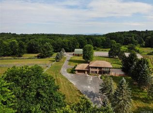 233 Maybrook Rd, Campbell Hall, NY 10916