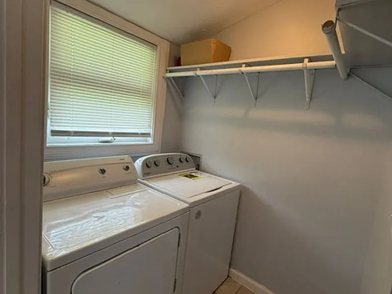 57 Bonnie Ct — Photo 5