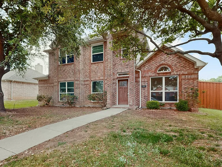 7807 Kristina Dr — Photo 23