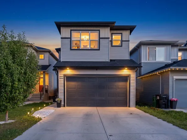 2824 152nd Ave NW, Edmonton, AB T5Y 3Y8