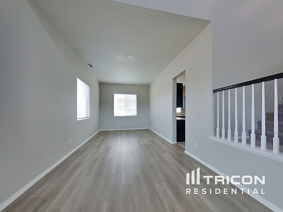 4th image of 13725 Polk Ct