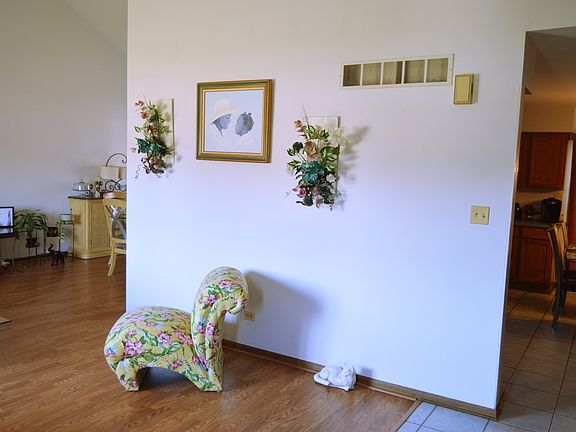 5th image of 22828 Lawndale Ave