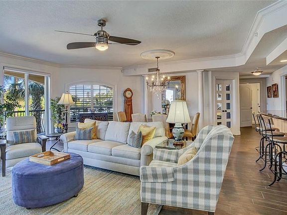 5th image of 2200 Gulf Blvd APT 203