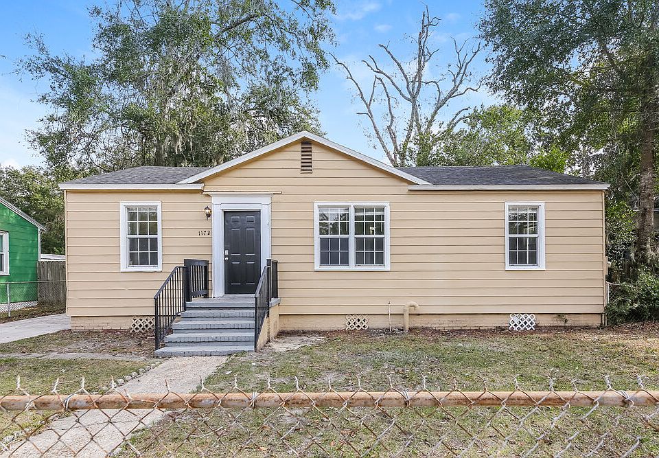 1st image of 1172 Monmouth Way