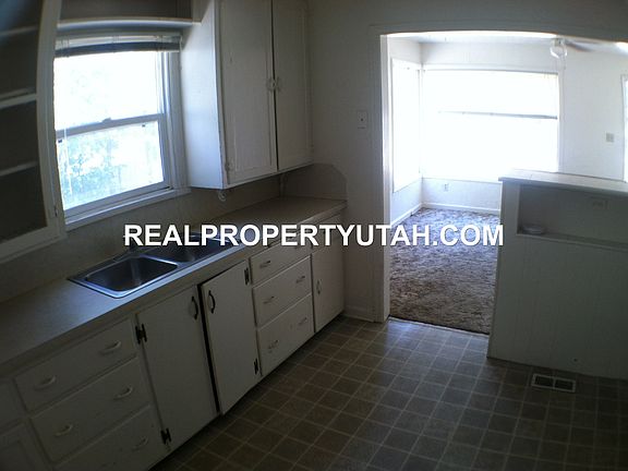 4249 SOUTH (4)_12042014