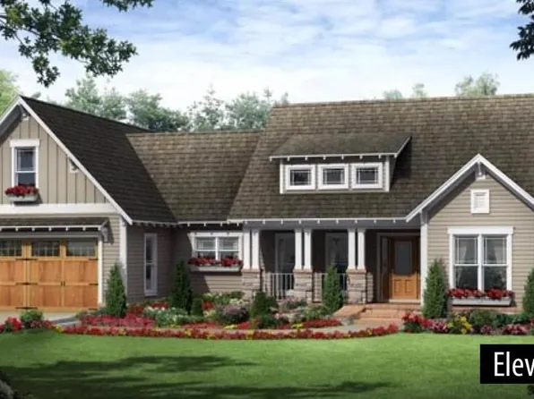 9614 Loretta Ln, South Lyon, MI 48178