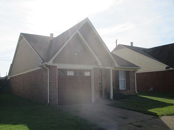 3rd image of 4466 Shadow Creek St
