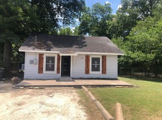 2790 E Overton Rd, Dallas, TX 75216