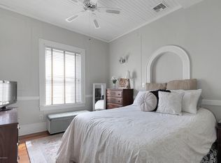 32 W Front St #E, Red Bank, NJ 07701