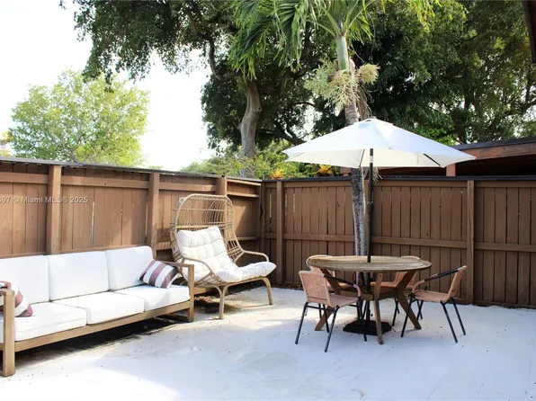 9341 SW 130th St, Miami, FL 33176