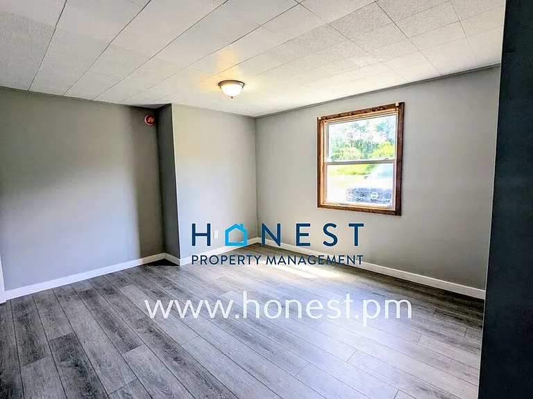 2496 N Belfast Ave #1 — Photo 23