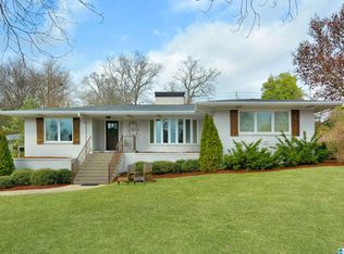 2420 Shades Crest Rd, Vestavia Hills, AL 35216