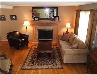 2nd image of 4489 Birchwood Ln