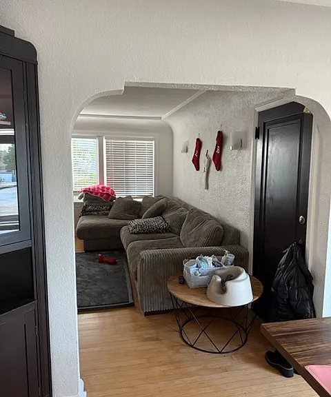 3320 S Schauer Ave #3 — Photo 21