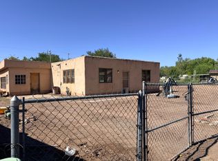 1112 Landon Ln SW, Albuquerque, NM 87105
