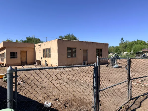 1112 Landon Ln SW, Albuquerque, NM 87105