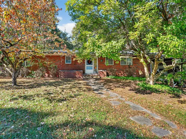 25 Russell Road, Newburgh, NY 12550