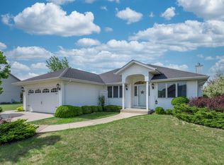 168 White Oak COURT, Union Grove, WI 53182