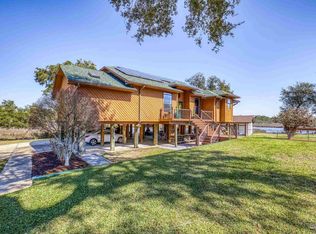 3060 N 15th Ave, Milton, FL 32583